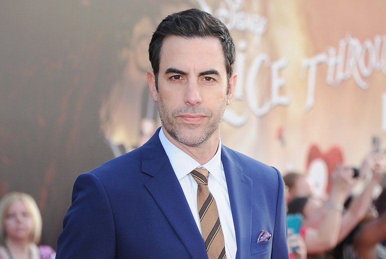 Sacha Baron Cohen chega à Netflix com a série The Spy - Vídeo - SÁBADO