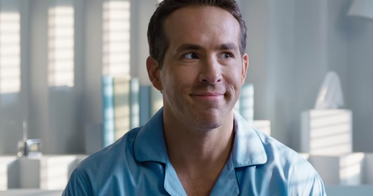 Ryan Reynolds Unveils Weirdly Appropriate Free Guy Clip 