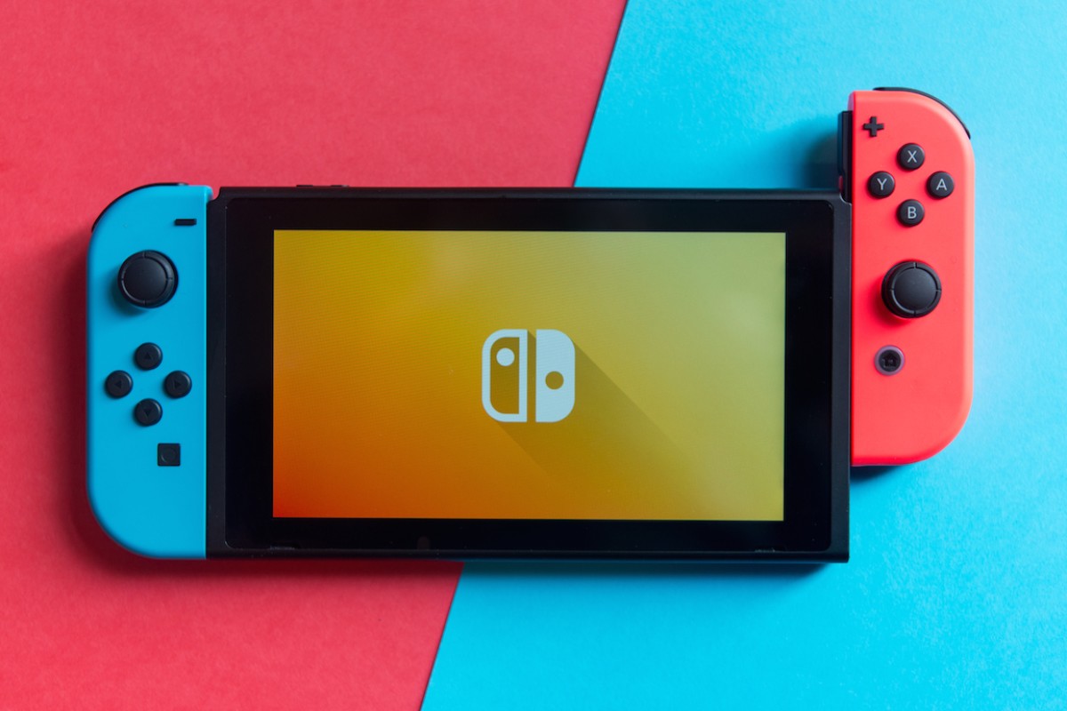 Nintendo reportedly plans a smaller Switch console - CNET