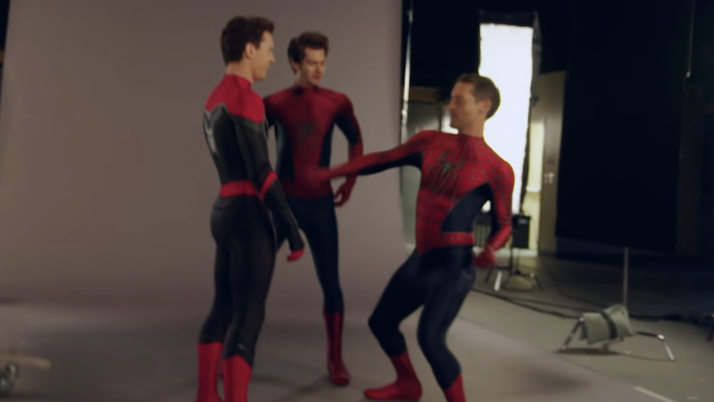 Tobey Maguire and Andrew Garfield on the making of 'SPIDER-MAN NO WAY HOME