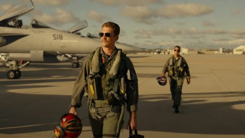  Top Gun: Maverick [Blu-ray] : Tom Cruise, Jennifer Connelly,  Miles Teller: Movies & TV