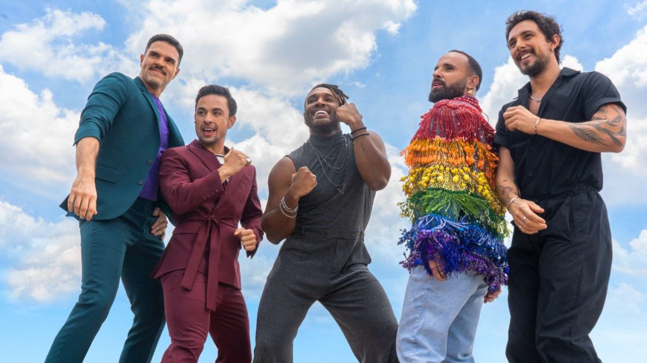 How to Watch Queer Eye: Brazil on Netflix in Its Original Language