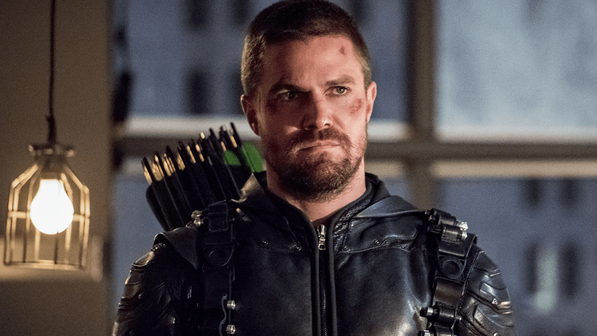 The Flash Season 9 Stephen Amell To Return As Oliver Queen