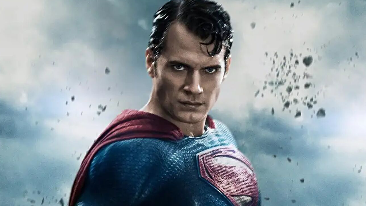 Zack Snyder Shares Photo That Got Henry Cavill Cast As Superman