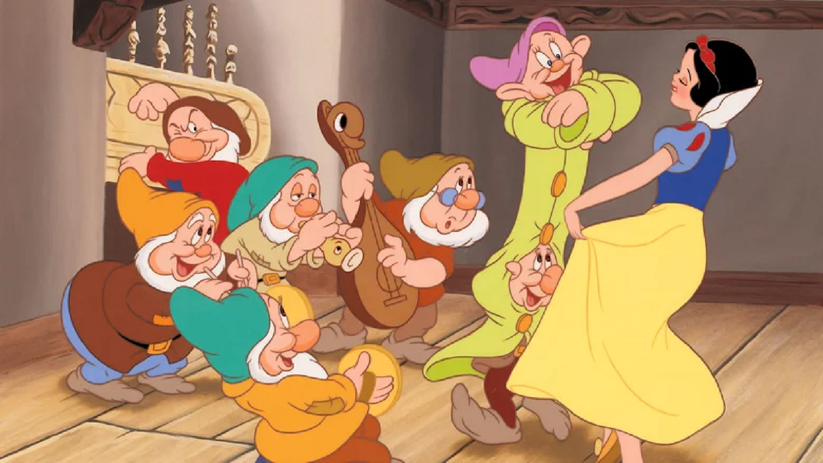 Your thoughts on Snow White and the Seven Dwarfs (1937) : r/DisneyPlus