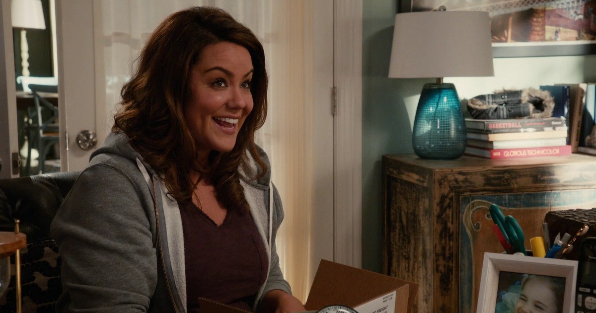 American Housewife Season 1 Streaming: Watch & Stream Online via Hulu