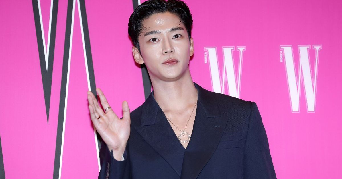 Rowoon's New K-Drama The Matchmakers: Everything You Need To Know