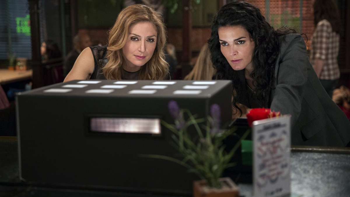 Rizzoli & Isles Season 5 News, Rumors, and Features