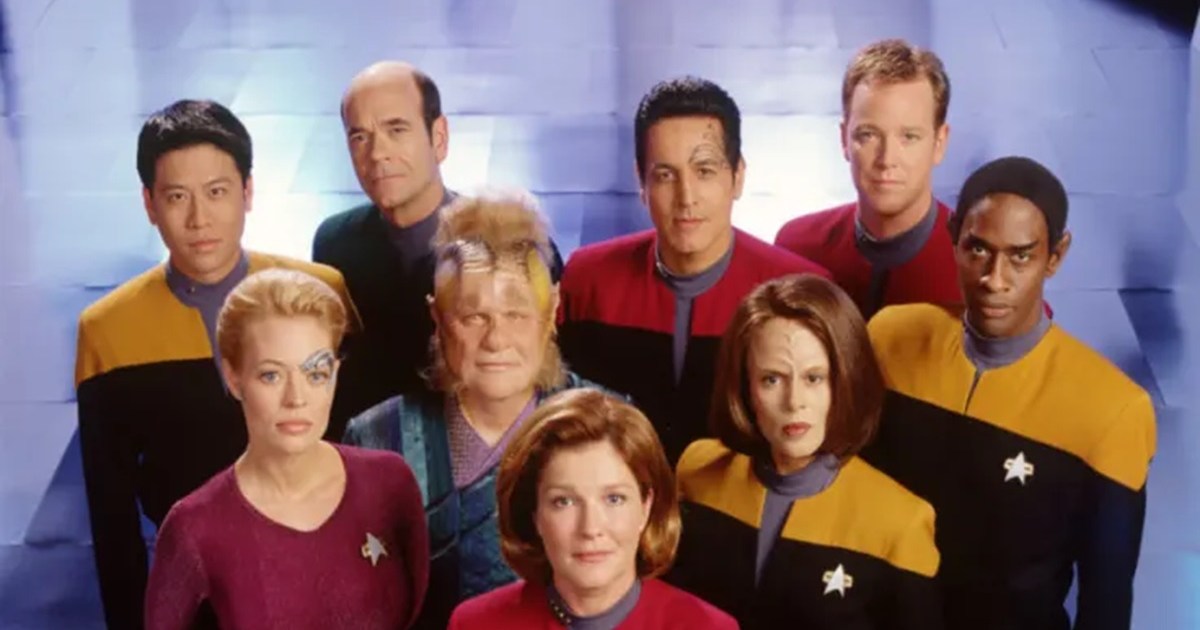 voyager streaming online