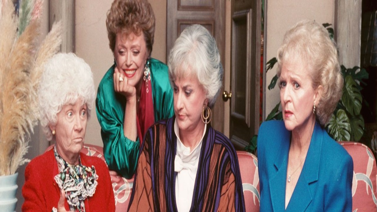 Watch The Golden Girls Season 5