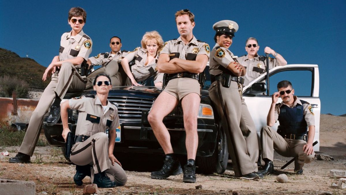 Reno 911 full discount episodes online free