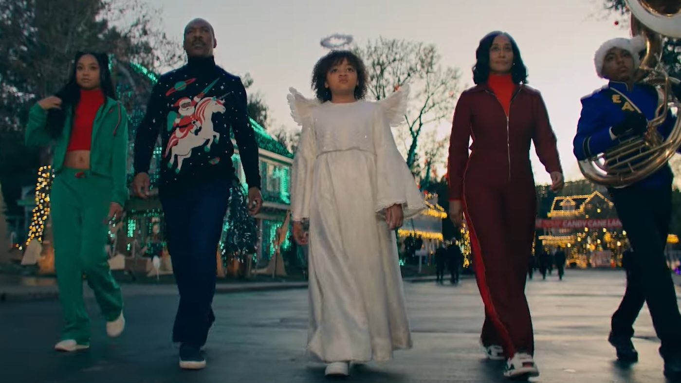 Candy Cane Lane Trailer Eddie Murphy Signs a Christmas Deal With a Bad Elf