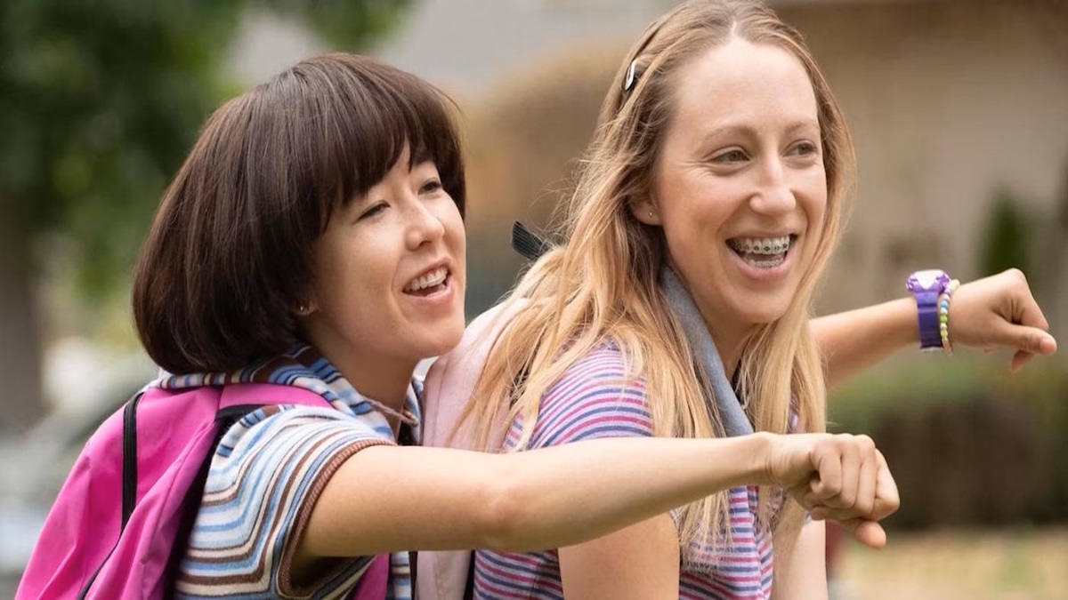 That's So Gay': How 'PEN15' Nailed the Heartbreaking Experience of the  Closeted Y2K Middle-Schooler