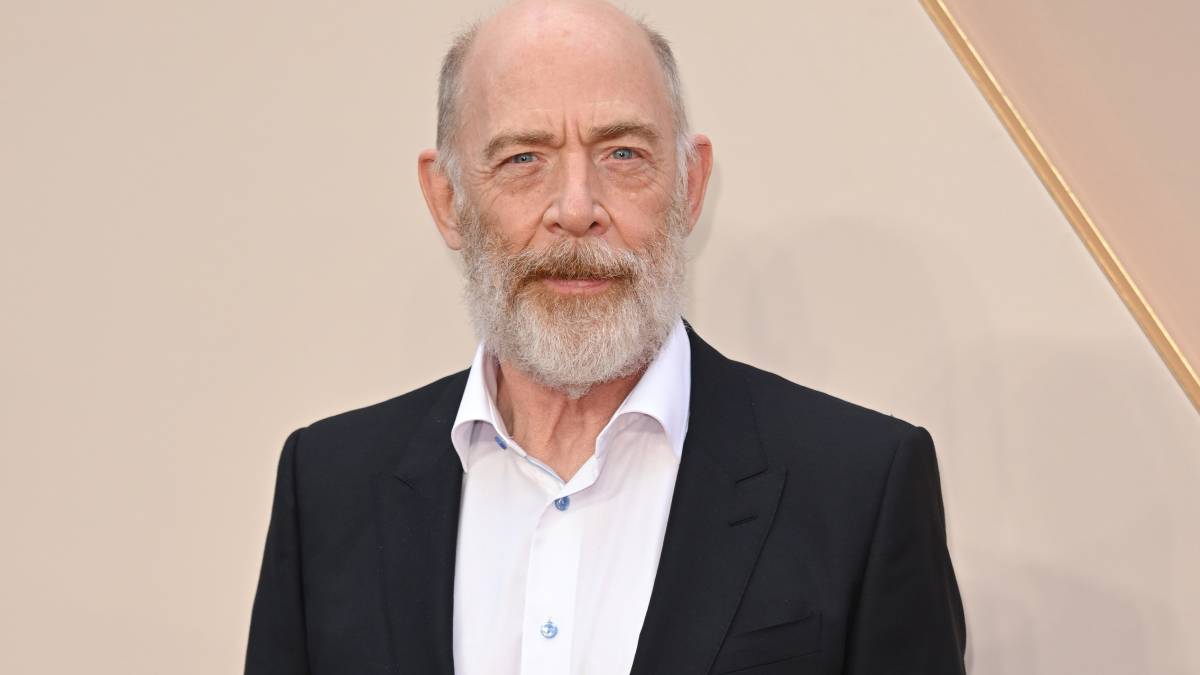 Juror No. 2: J.K. Simmons Joins The Cast Of Clint Eastwood’s Courtroom ...