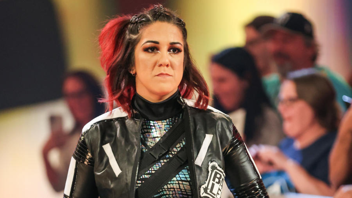 Bayley Renews Contract With WWE