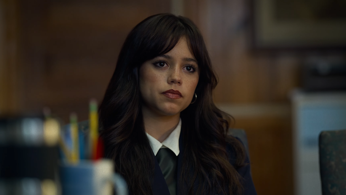 Miller's Girl Trailer Previews Jenna Ortega and Martin FreemanLed Drama