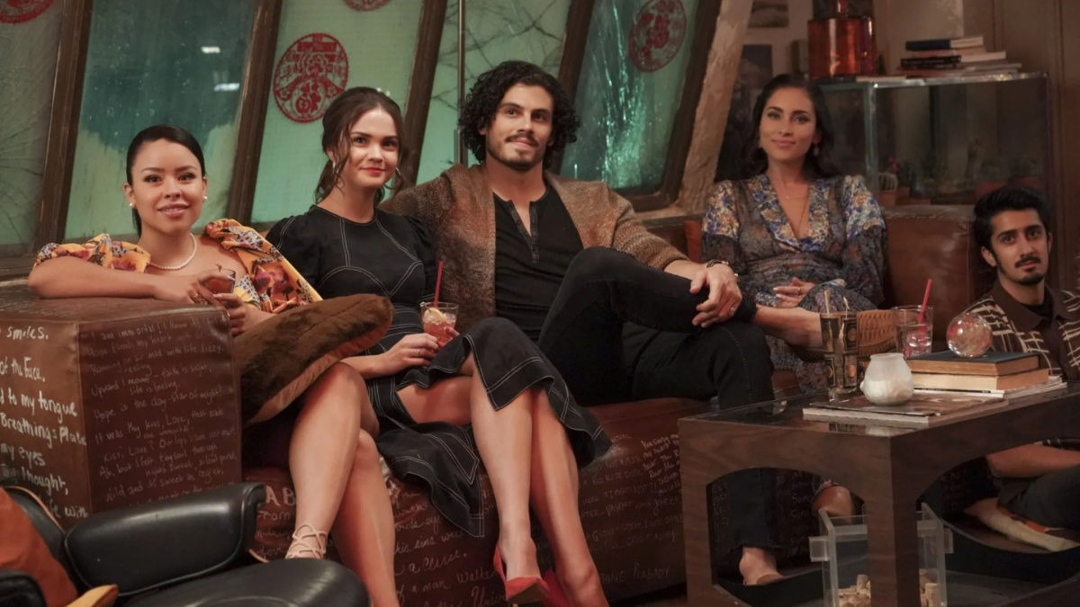 Good trouble season 3 episode 1 watch best sale online free