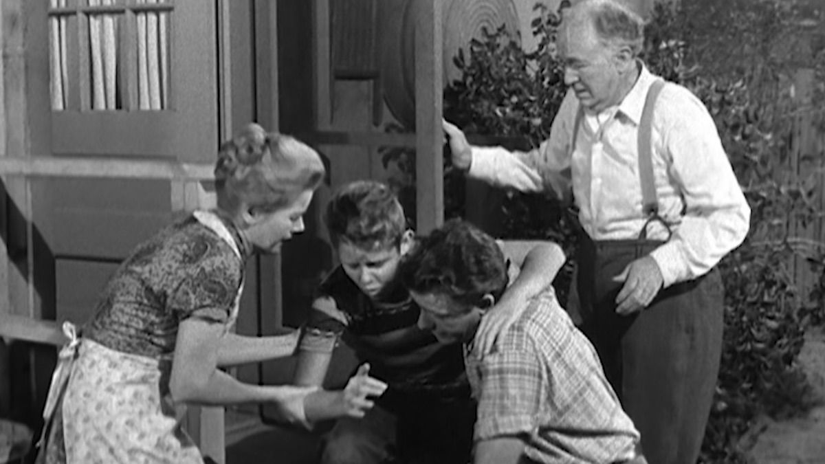 The Real Mccoys 1957 Season 4 Streaming Watch And Stream Online Via Peacock 3088