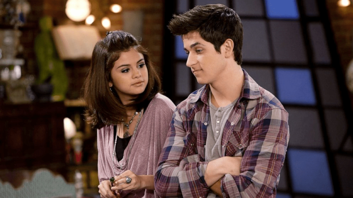 Wizards of Waverly Place Sequel Pilot Ordered, Selena Gomez to Return ...