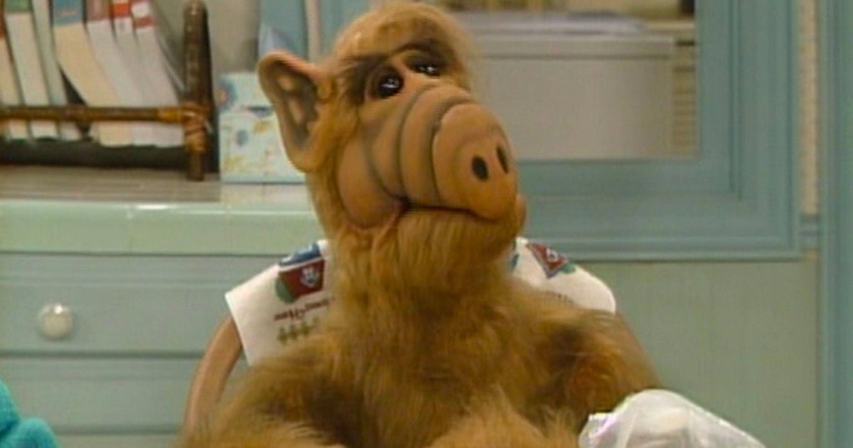 ALF (1986) Season 1 Streaming: Watch & Stream Online via Peacock