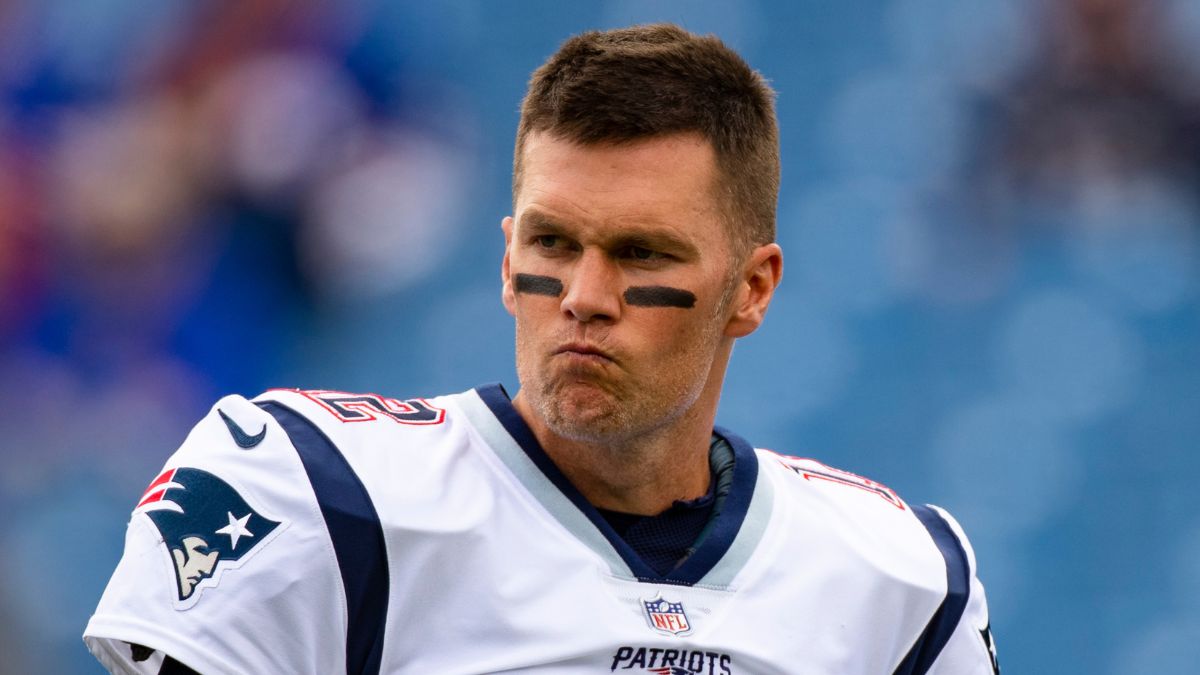 The Dynasty: New England Patriots: Why Did Tom Brady Leave The NFL ...