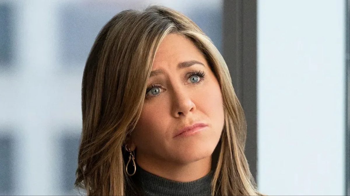 Jennifer Aniston New Haircut Did She Cut Her Hair Short?