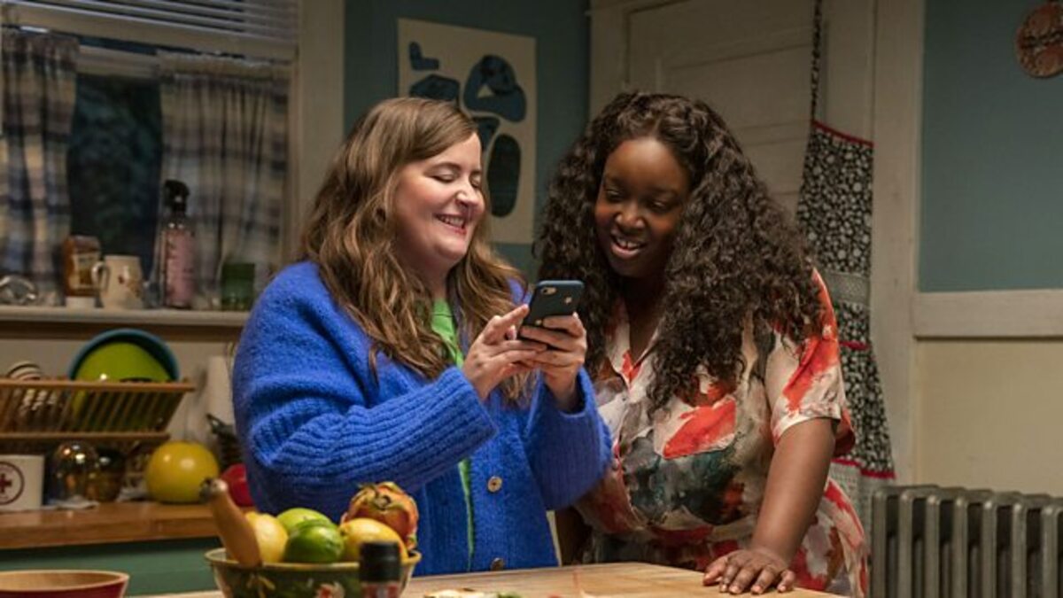 Shrill Season 3 Streaming Watch And Stream Online Via Hulu