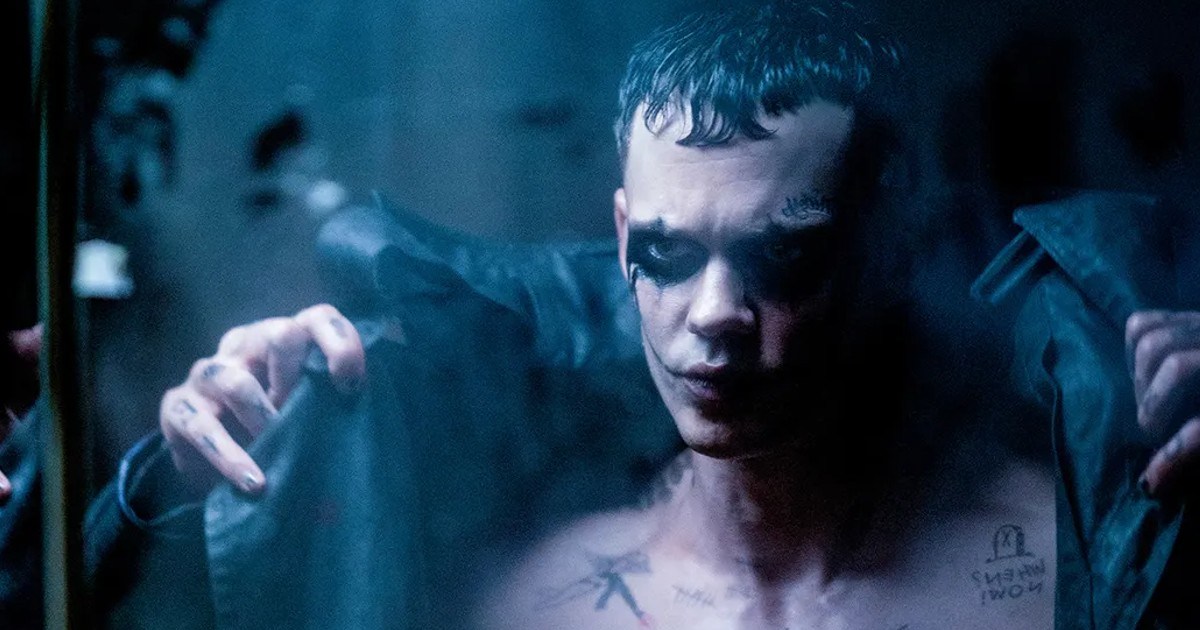 The Crow Original Director Criticizes Bill Skarsgård's Look in Reboot