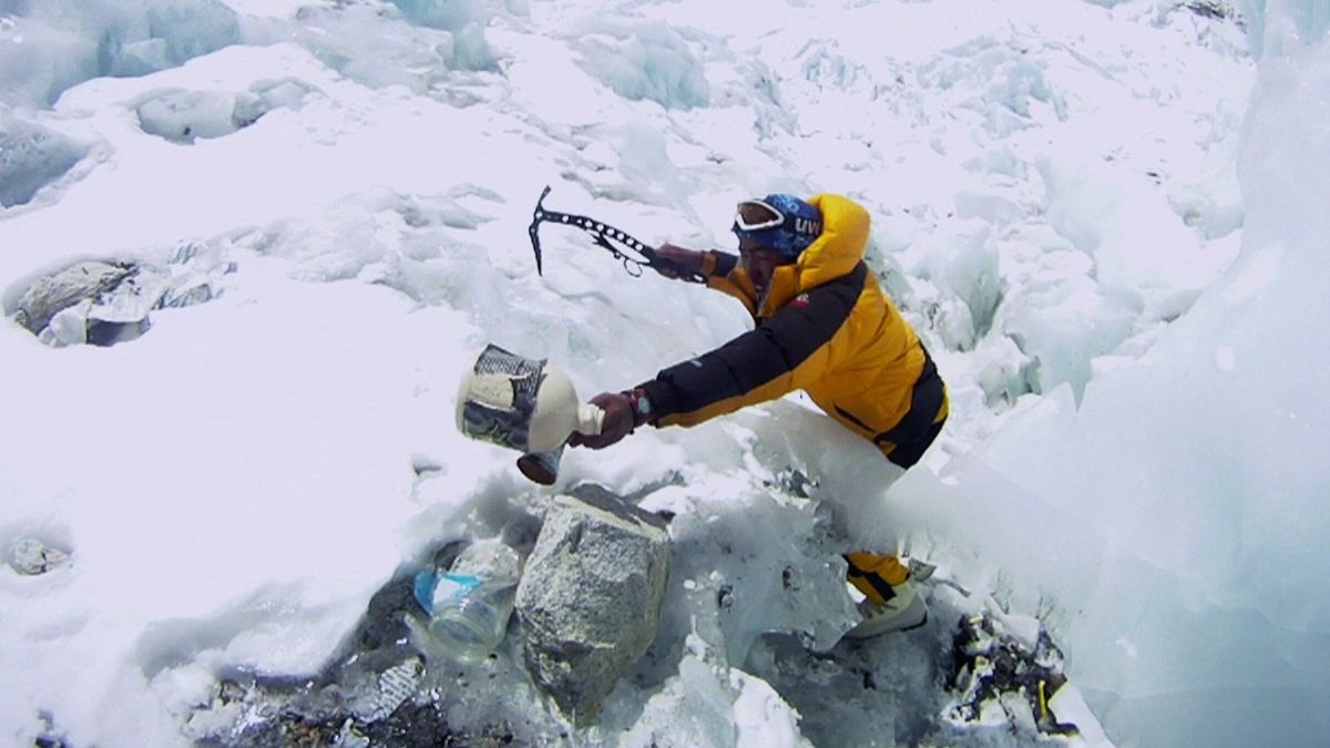 Death Zone: Cleaning Mount Everest Streaming: Watch & Stream Online via ...