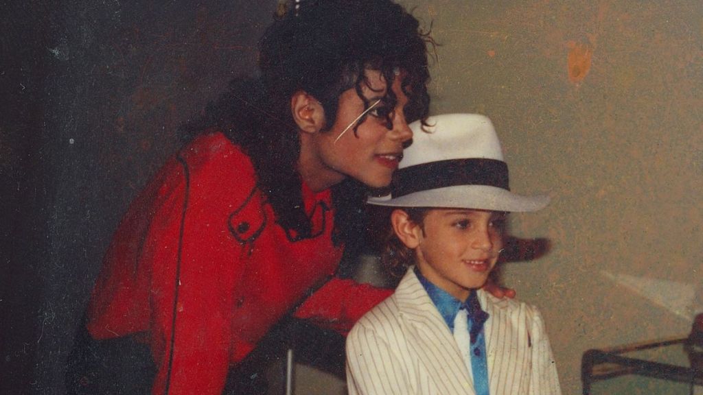 Leaving Neverland Season 1 streaming