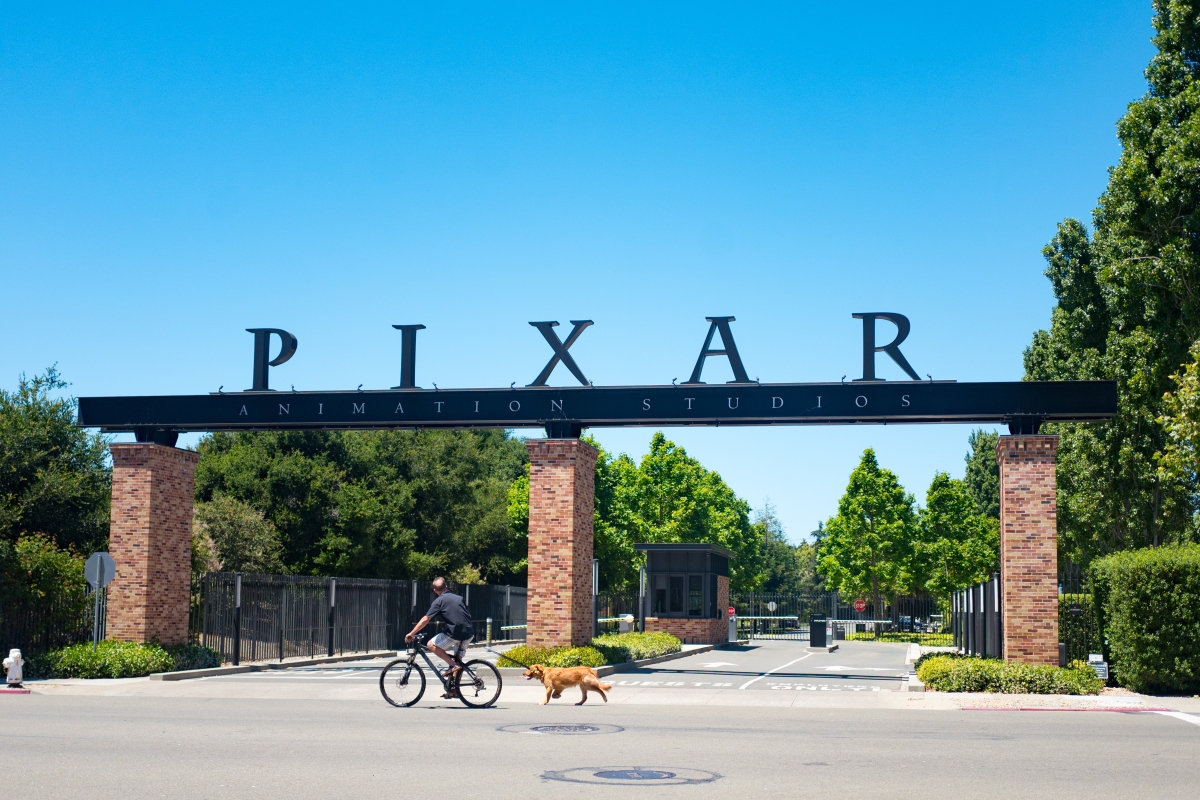 В Pixar продолжаются увольнения, ожидается увольнение 14% компаний