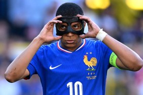 Why Is Kylian Mbappe Wearing a Mask? Injury & Health Update