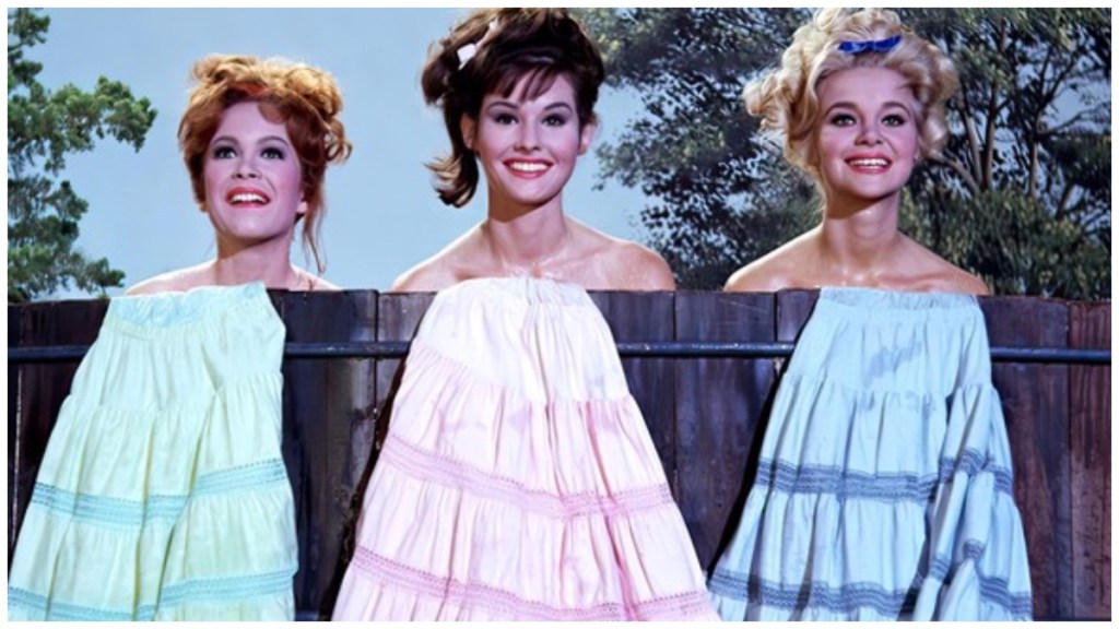 Petticoat Junction Season 1 streaming