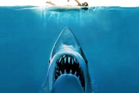 Watch Jaws (1975)