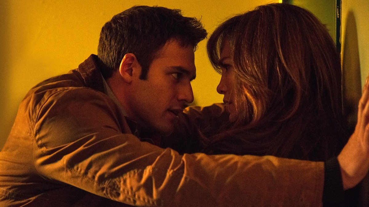 Can You Watch The Boy Next Door (2015) Online Free?