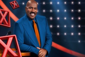 Watch Celebrity Family Feud (2015) Season 10