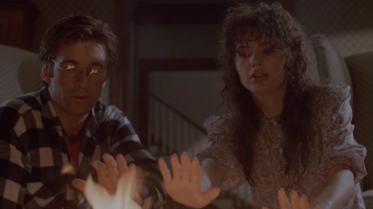 Here’s Why Alec Baldwin & Geena Davis Are Not In Beetlejuice Beetlejuice