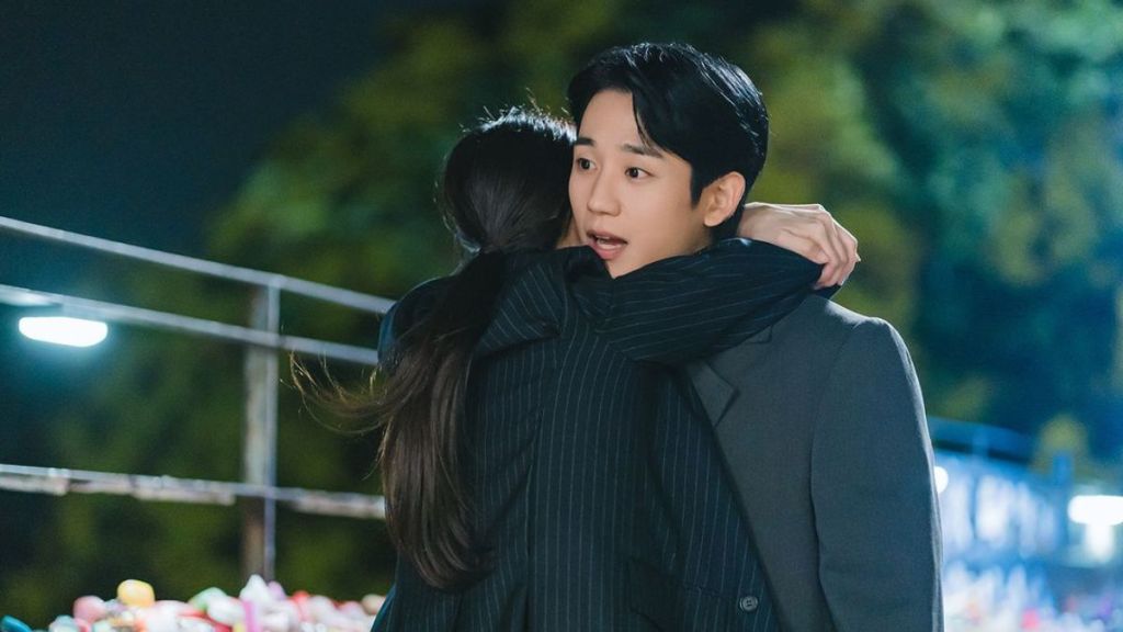 Netflix K-Dramas With Leads as Neighbors