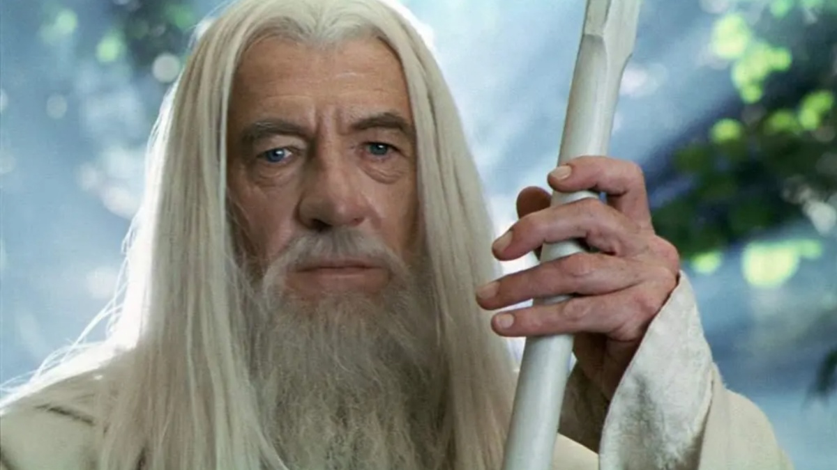 Ian McKellen Reveals Lord of the Rings: The Hunt for Gollum’s Story & Sequel Plans