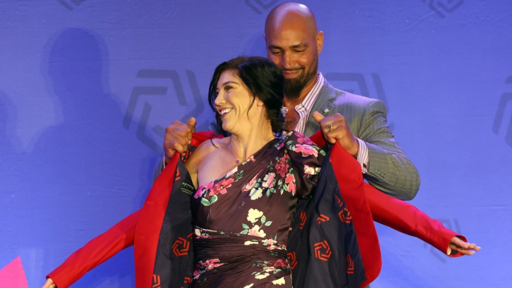 Who is Hope Solo's Husband? Jerramy Stevens' Job & Relationship History