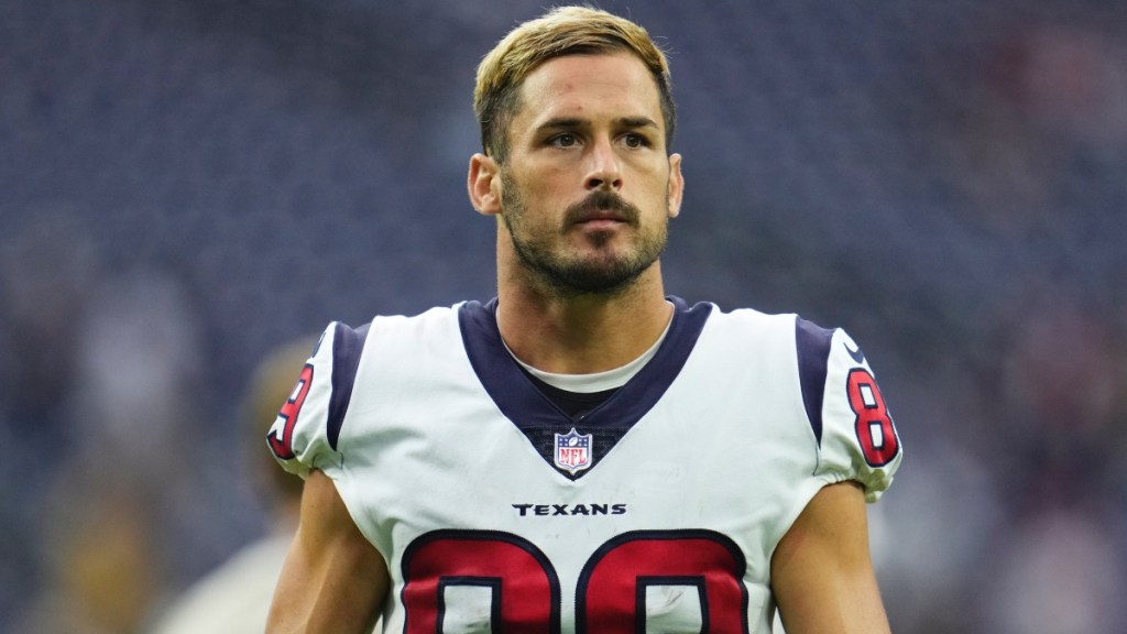 Danny Amendola & Xandra Pohl's Dating Rumors Explained