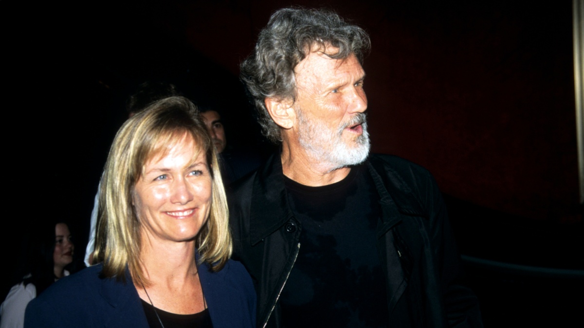 Who Is Kris Kristofferson’s Wife? Lisa Meyers’ Job & Kids