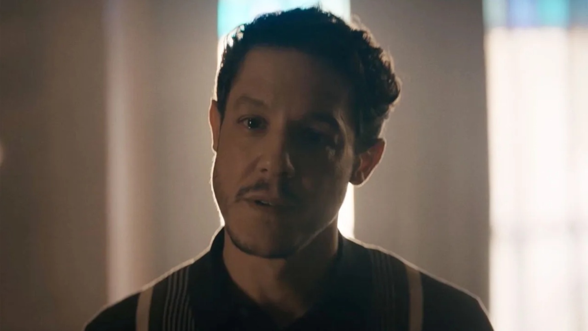 Is Theo Rossi’s Dr. Julian Rush an original DC character in The Penguin?