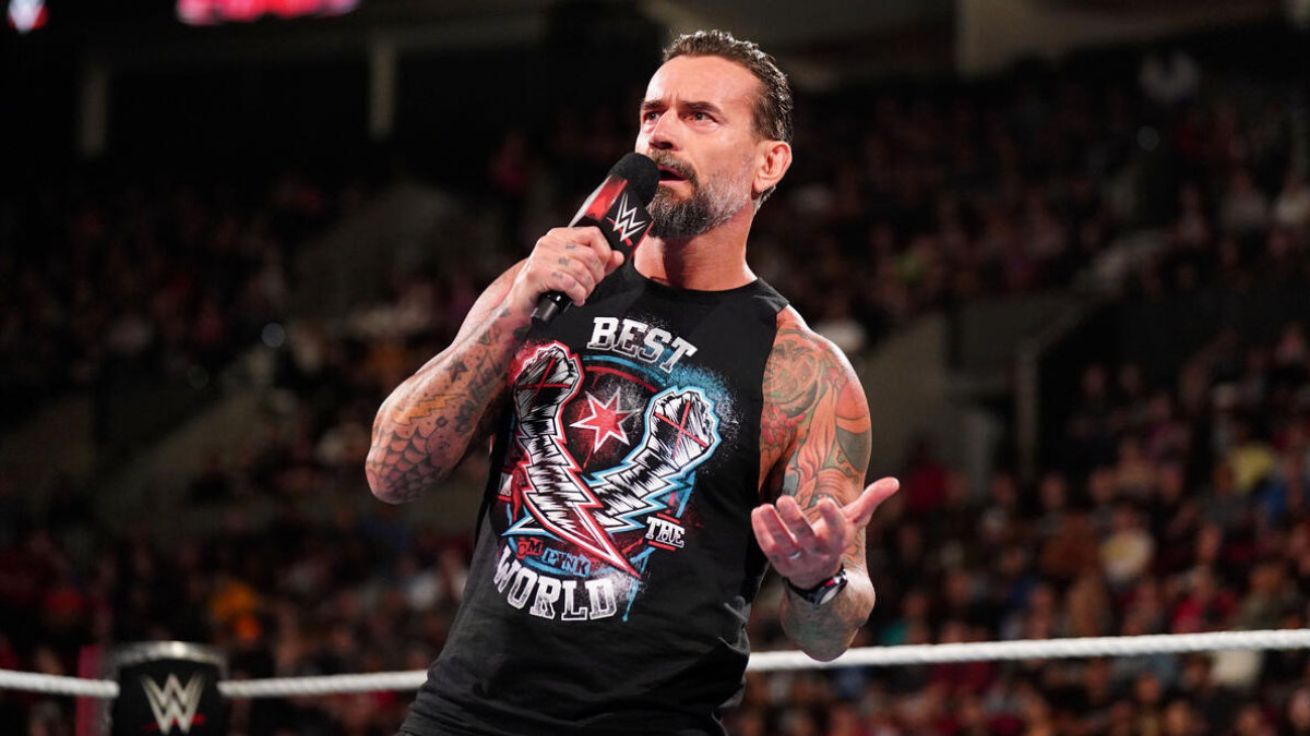 Особый момент CM Punk за кулисами, несмотря на то, что он не появился на WWE RAW