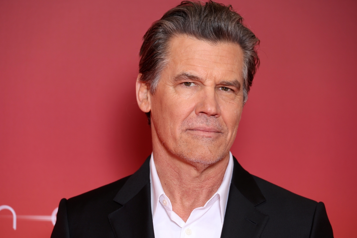 Josh Brolin Declines Lanterns Role, DCU Still Looking for Hal Jordan