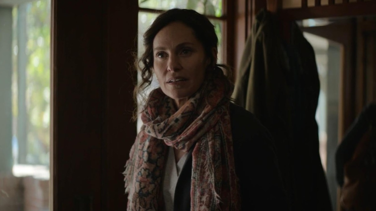 The Old Man Season 3 Update Given by Series Star Amy Brenneman