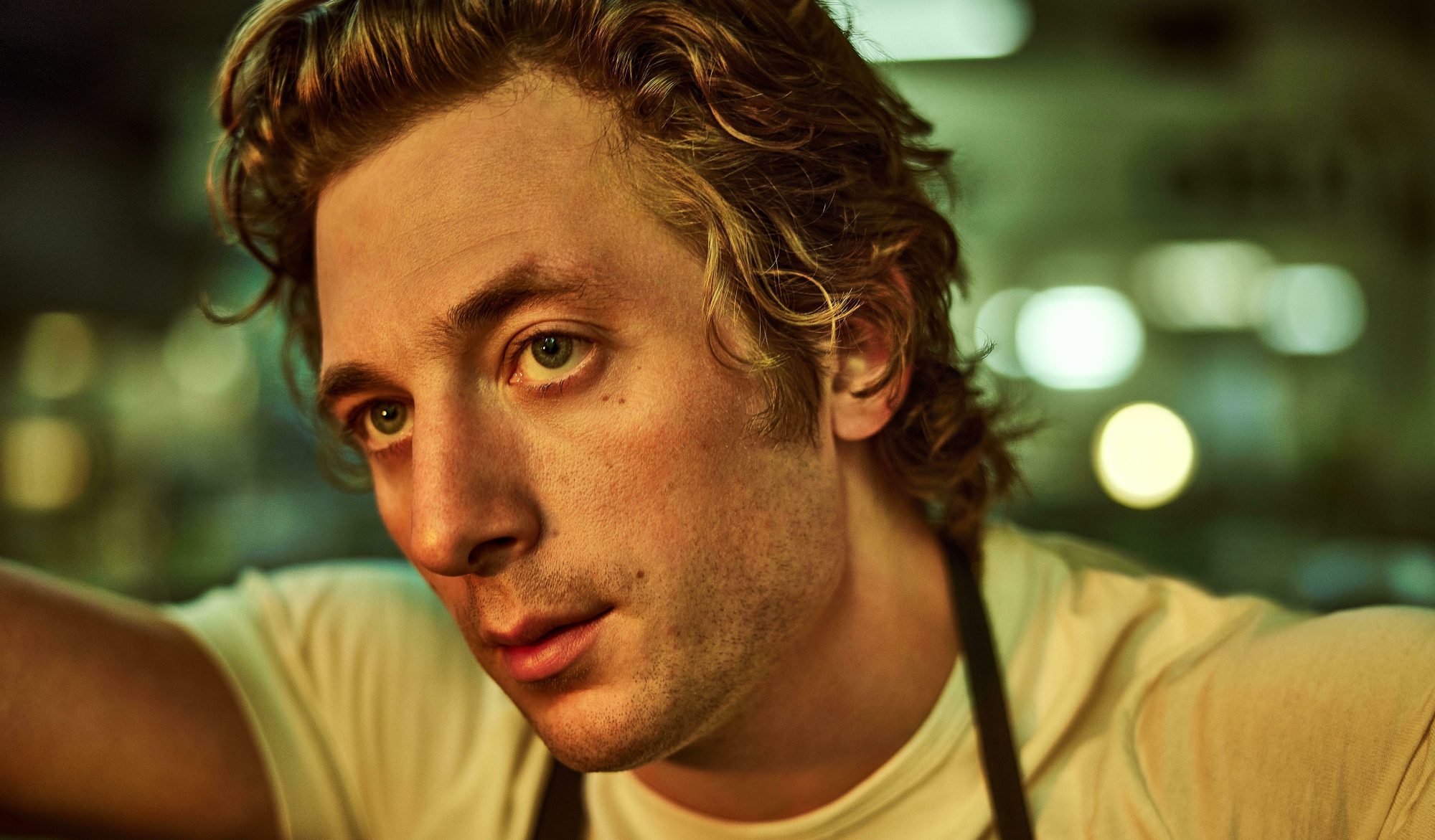 Jeremy Allen White Becomes Bruce Springsteen in First Deliver Me From Nowhere Photo