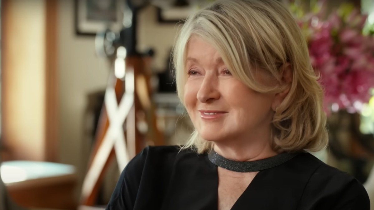 What Did Martha Stewart Say About Taylor Swift & Travis Kelce’s Relationship