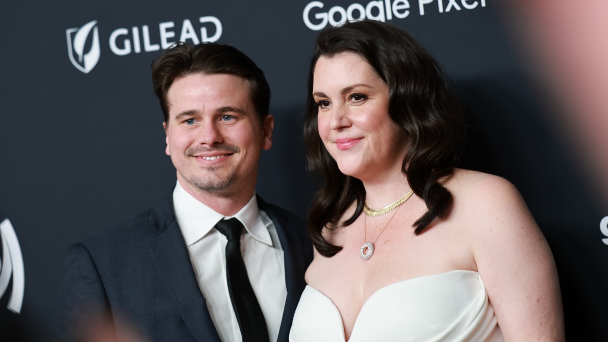 Who is Jason Ritter’s Wife? Melanie Lynskey’s Job & Relationship History