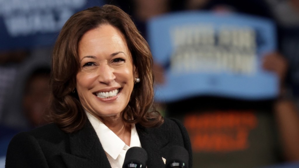 How Kamala Harris’ Campaign Is Targeting Taylor Swift Fans via Snapchat